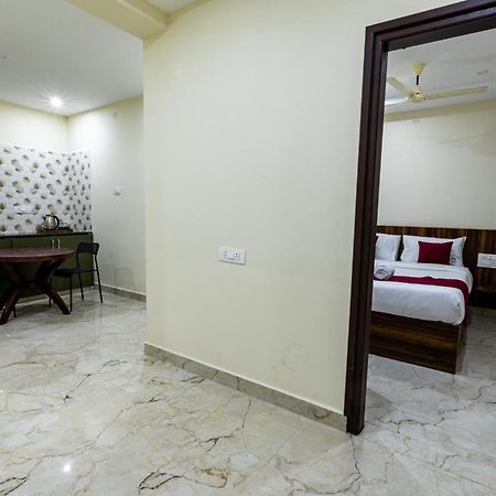 מלון Olive Nest- Tirupati Bus Stand- 300 Meters, Railway Station- 400 Meters מראה חיצוני תמונה