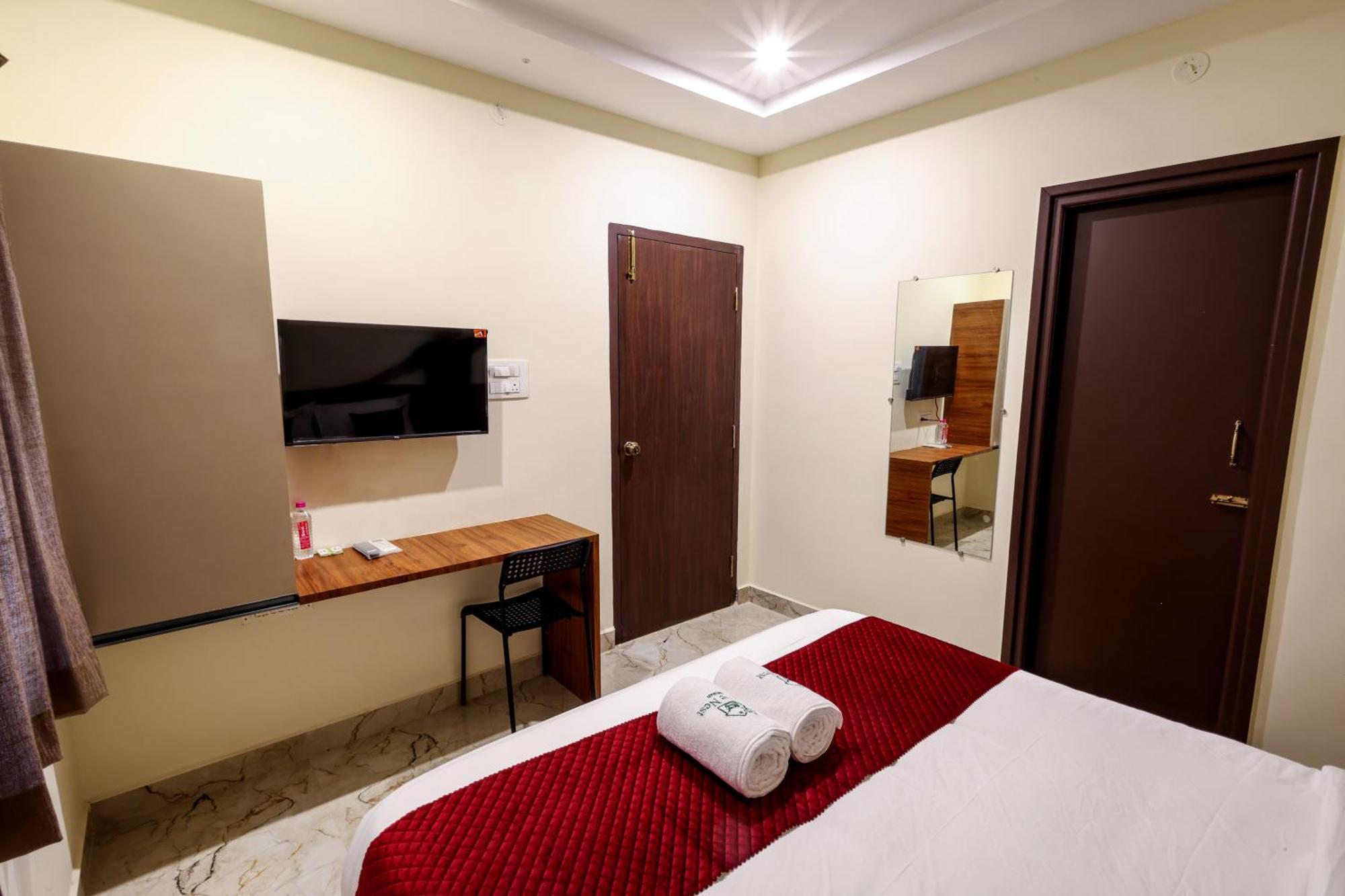 מלון Olive Nest- Tirupati Bus Stand- 300 Meters, Railway Station- 400 Meters מראה חיצוני תמונה