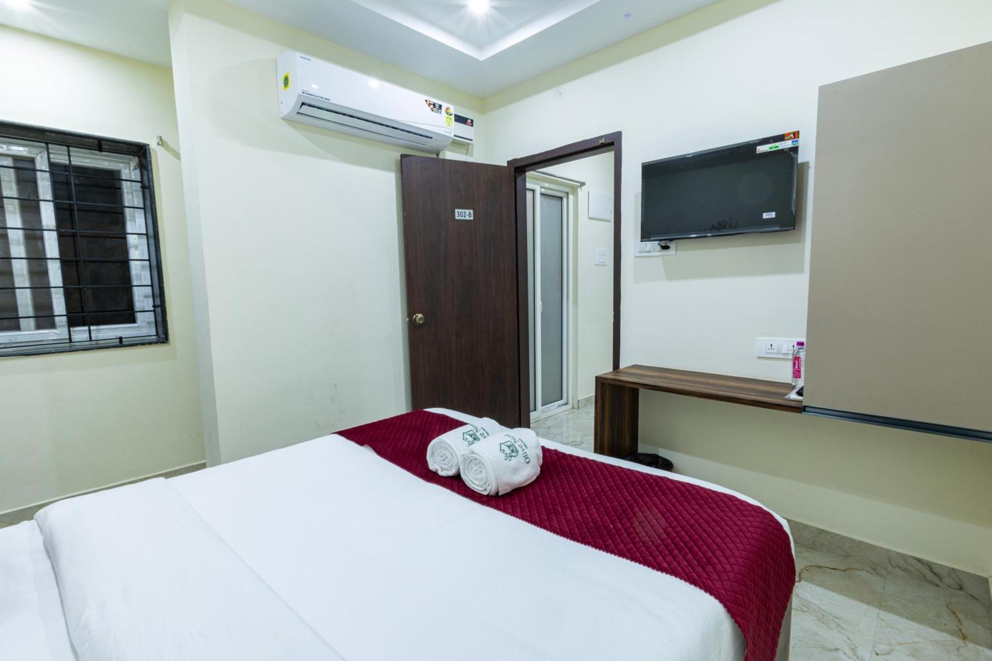 מלון Olive Nest- Tirupati Bus Stand- 300 Meters, Railway Station- 400 Meters מראה חיצוני תמונה