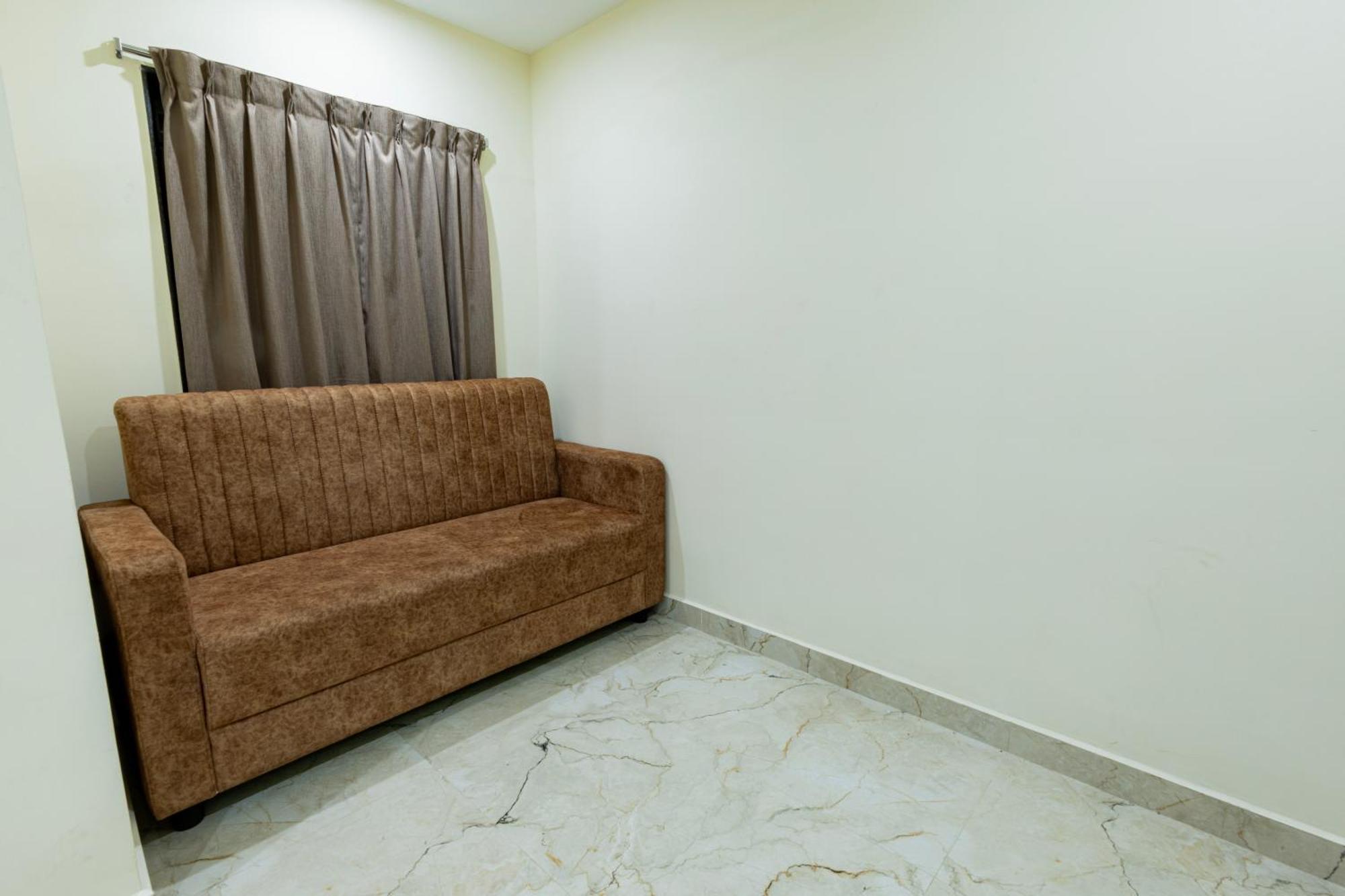 מלון Olive Nest- Tirupati Bus Stand- 300 Meters, Railway Station- 400 Meters מראה חיצוני תמונה